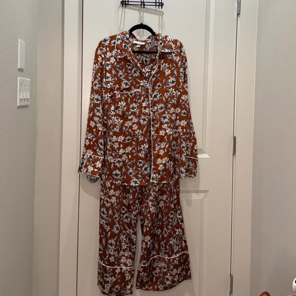 2 piece floral satin set